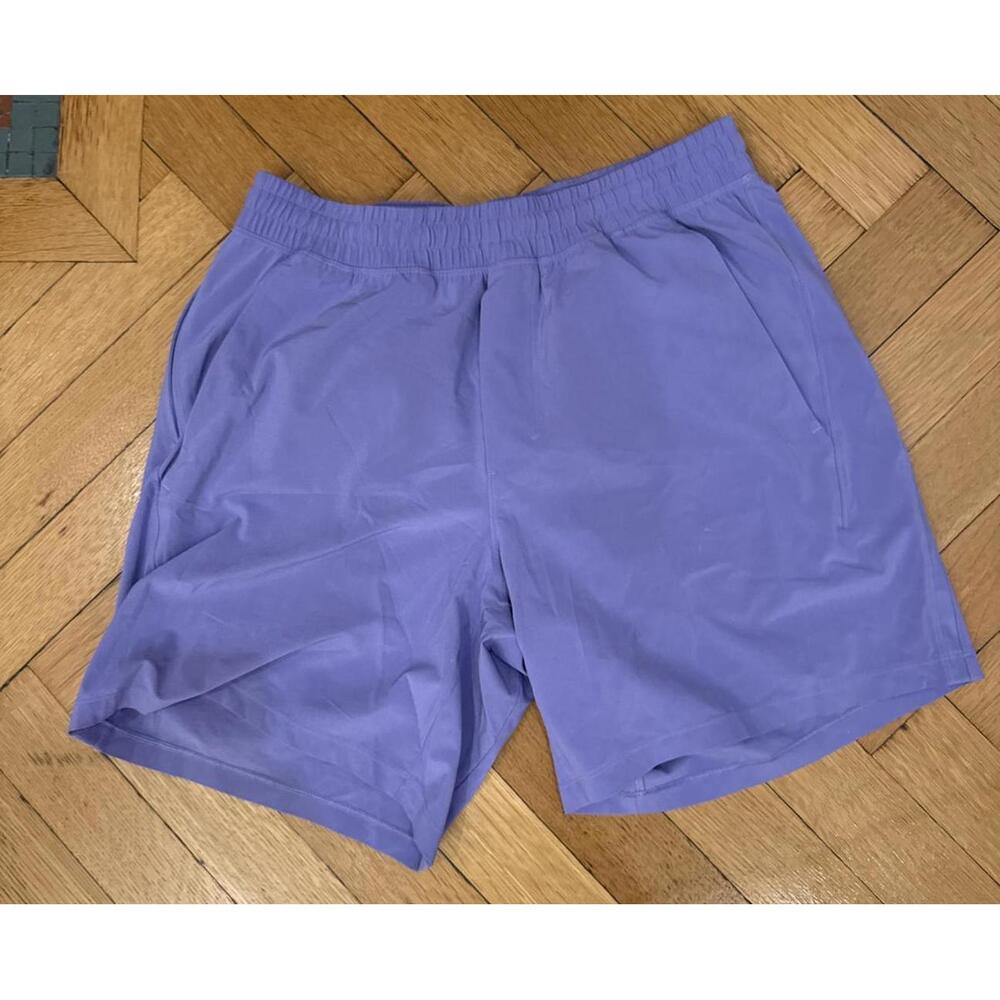 Lululemon Men's Gym Shorts Medium